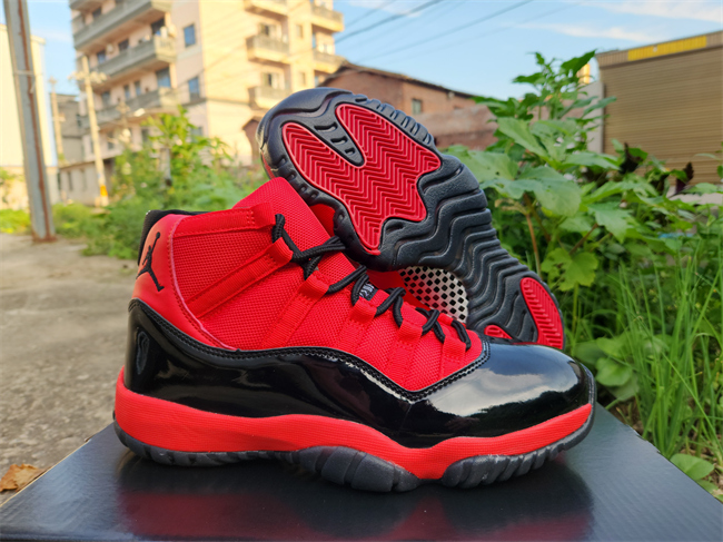 Men's Running weapon Air Jordan 11 Black/Red Shoes 085